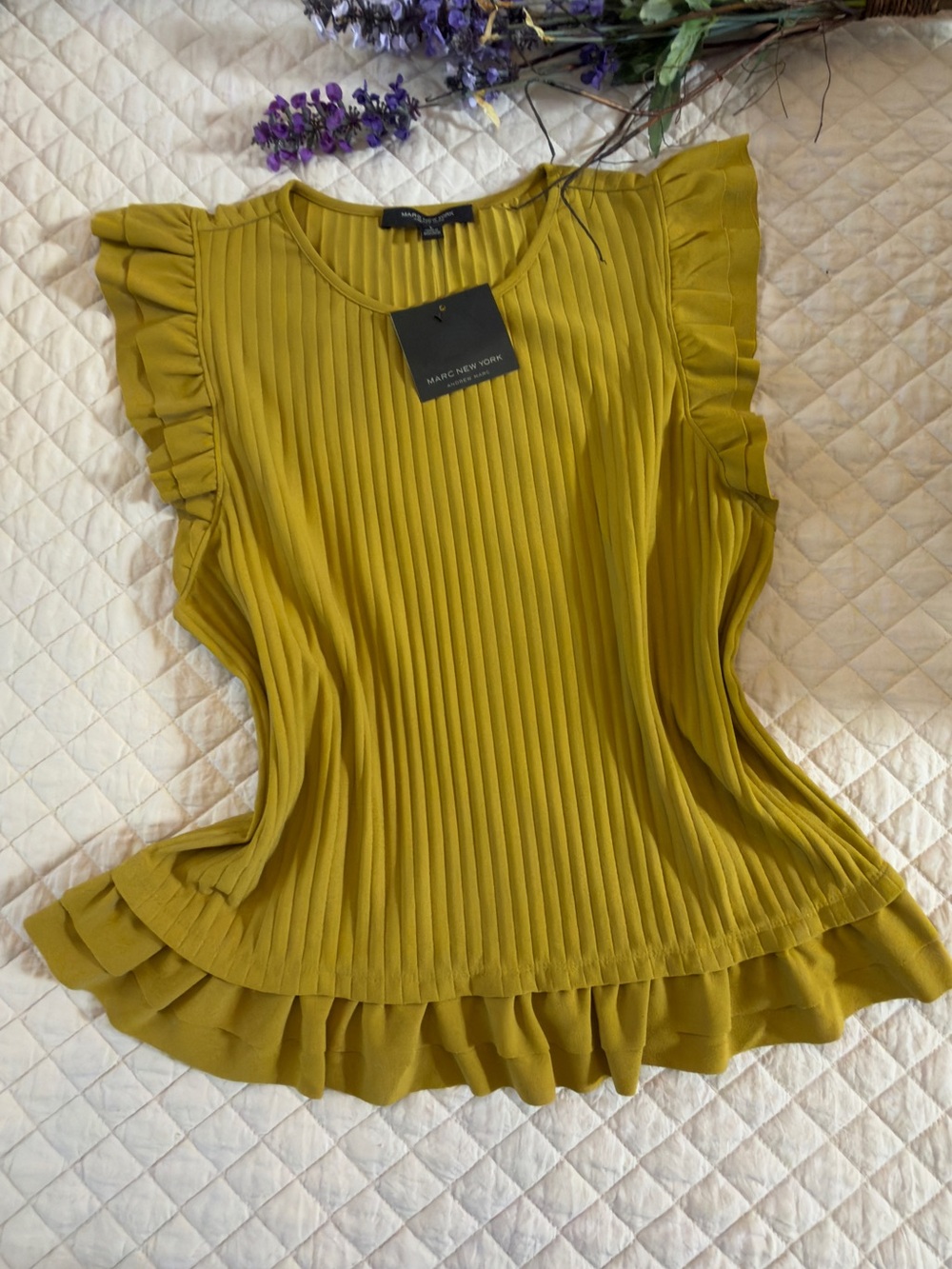 Marc New York Amber green  Pleated Ruffle Sleeve Top